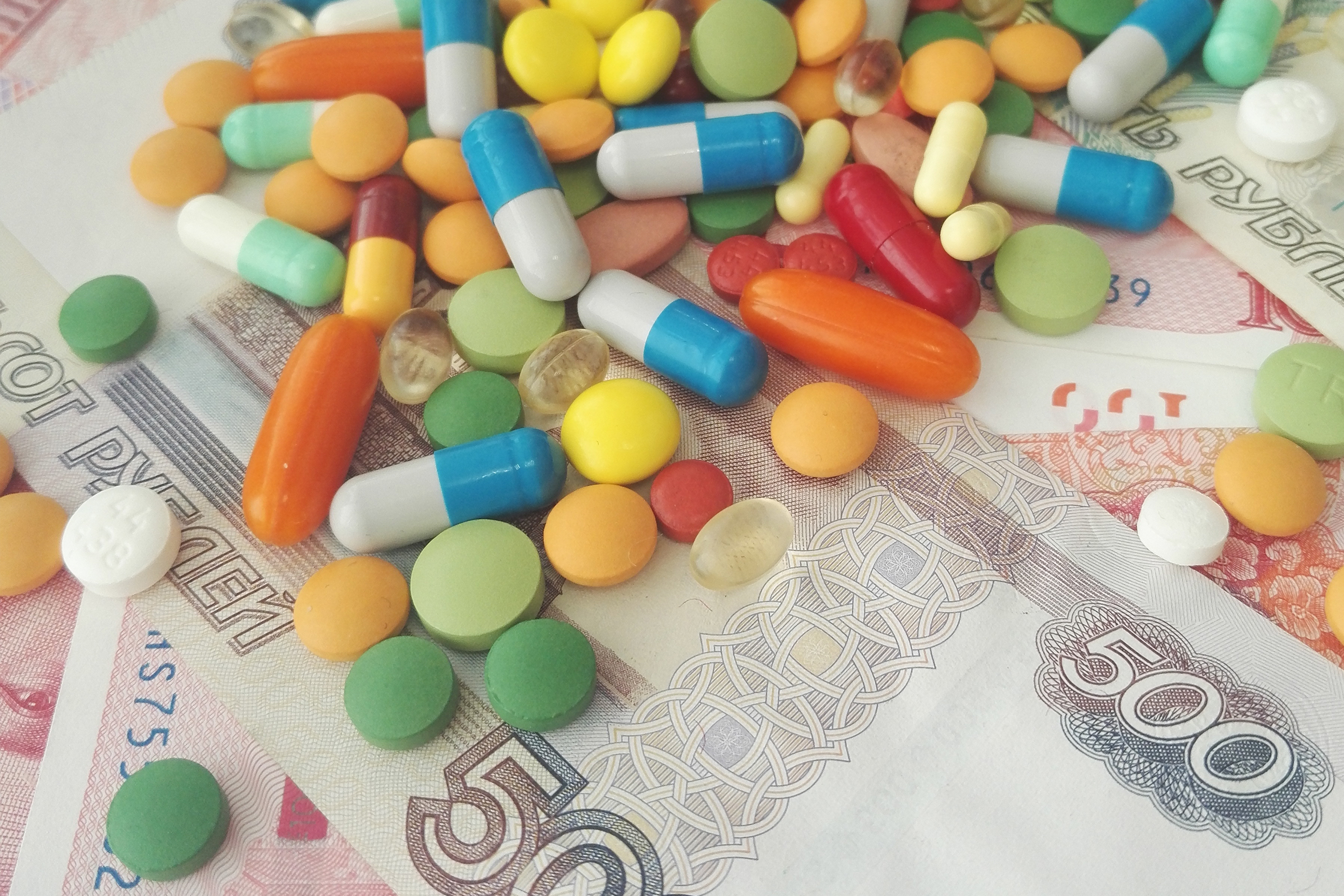 【基因解码案例分析】肺癌三代靶向药物该如何选择？EGFR耐药后该如何应对？